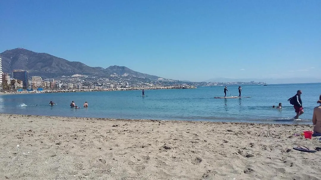 Primera Linea De Playa En Fuengirola Frente Al Puerto Deportivo Апартаменты