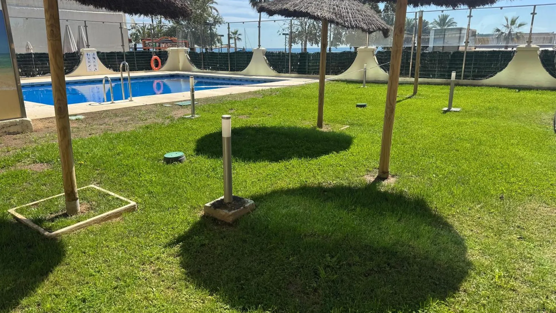 Primera Linea De Playa En Fuengirola Frente Al Puerto Deportivo 0*,  스페인